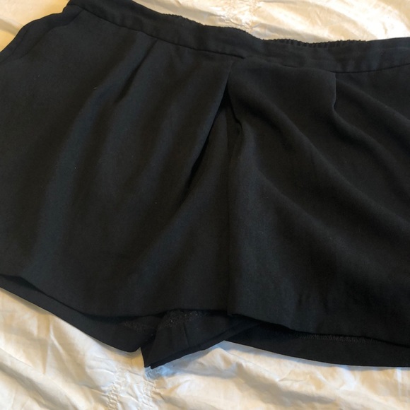 Black Skort - Picture 5 of 5